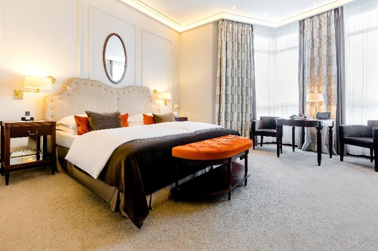 DOUBLE GRAND DELUXE Room