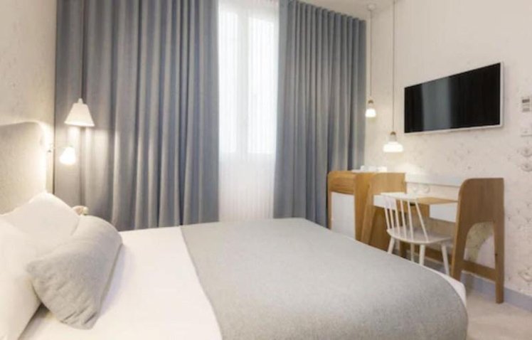 SINGLE CLASSIC DOUBLE BED Room