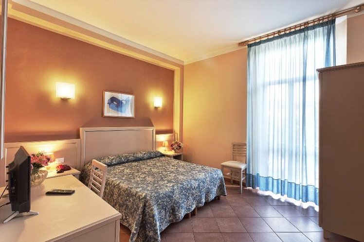 Double or Twin STANDARD Room