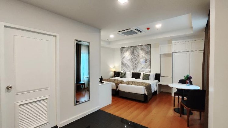 DOUBLE GRAND Room