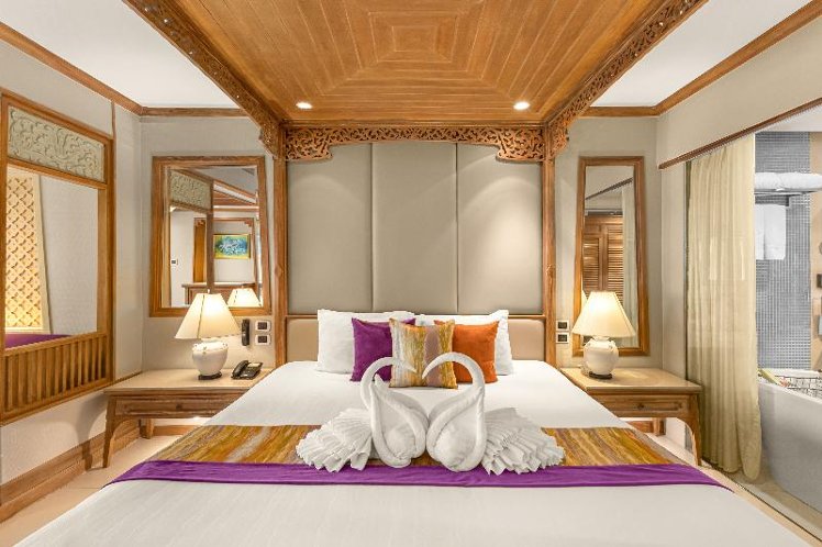 DOUBLE HONEYMOON Room