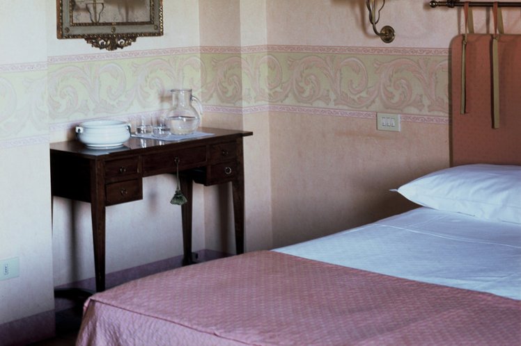 DOUBLE DELUXE Room