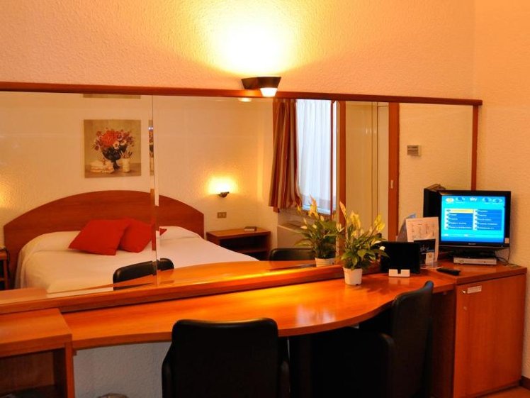 Golf Hotel Resort