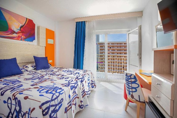 TWIN STANDARD Room