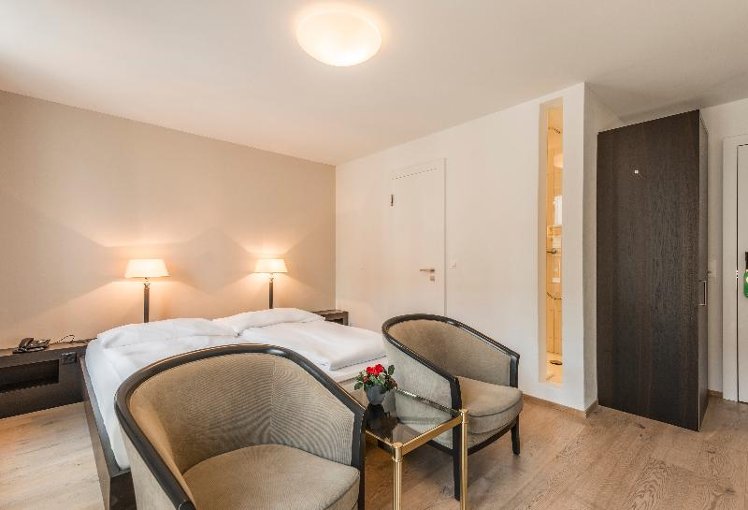 DOUBLE SINGLE USE SUPERIOR Room