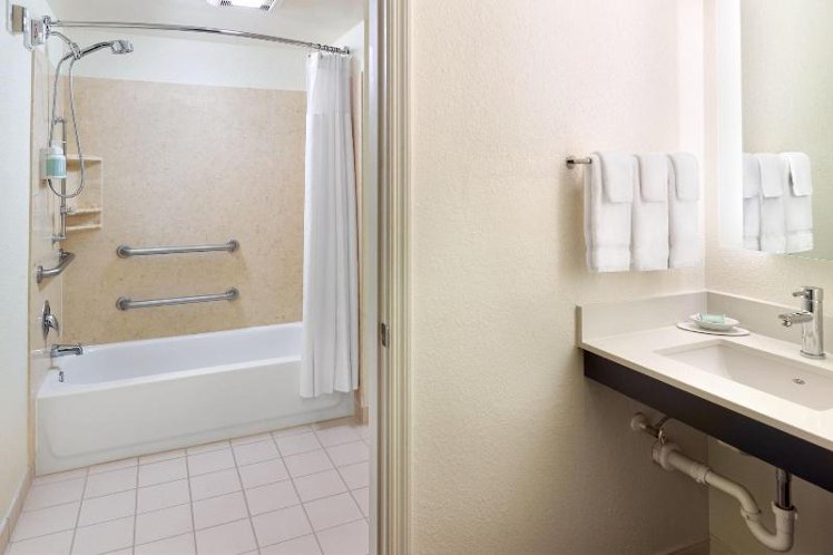 SUITE Accessible Two Double beds Room