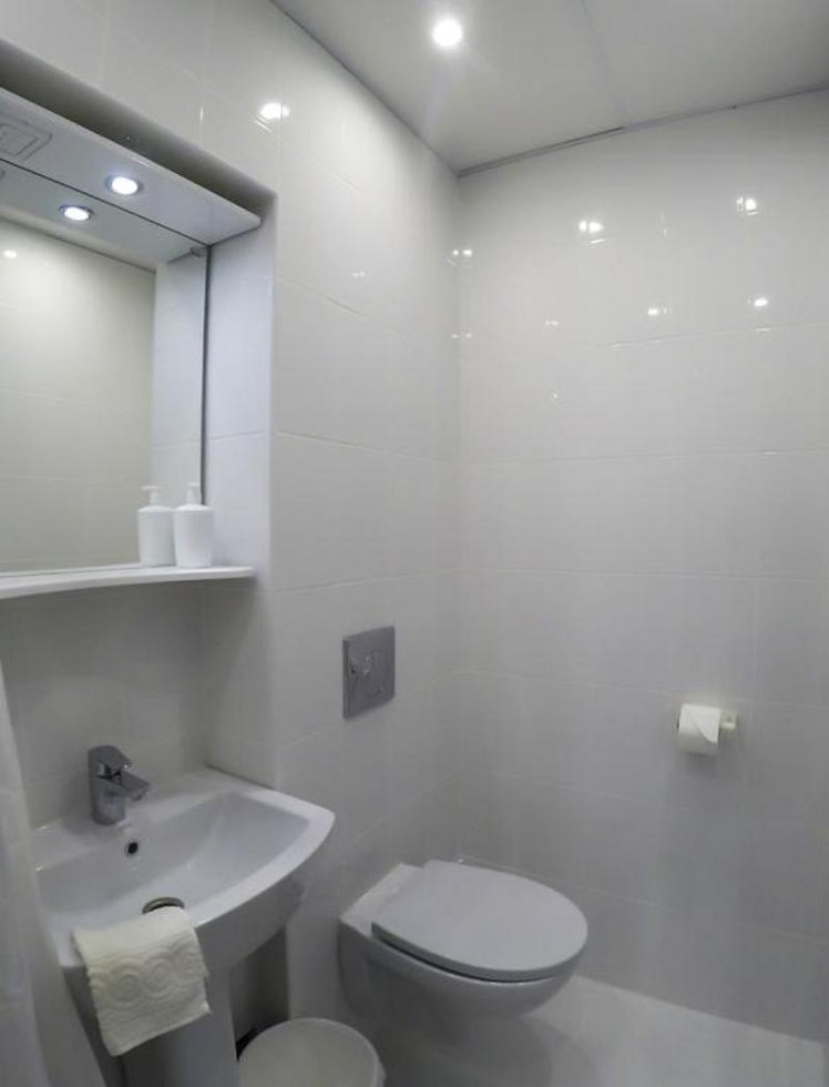 SINGLE STANDARD Room