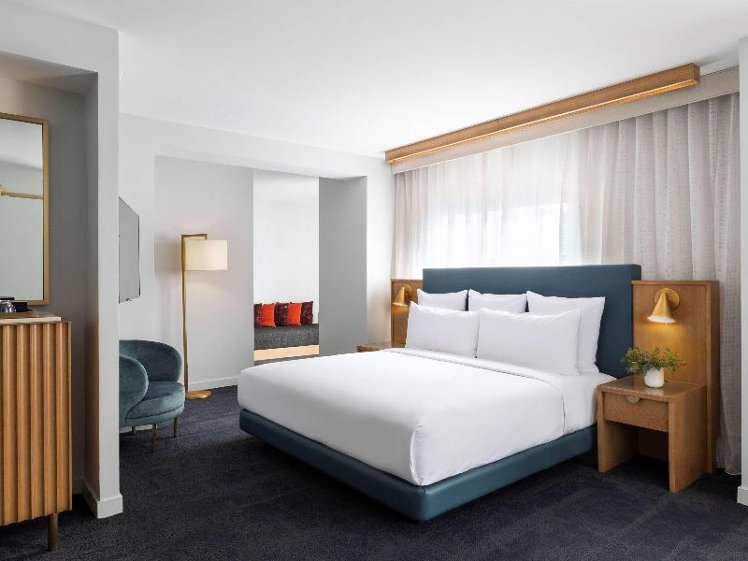 SUITE LUXURY Room
