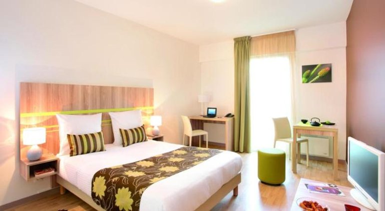 STUDIO SUPERIOR WITH DOUBLE BED Room