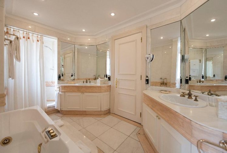 SUITE STANDARD Room