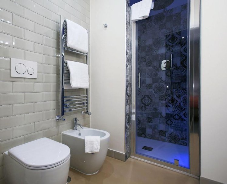 DOUBLE LUXURY Room