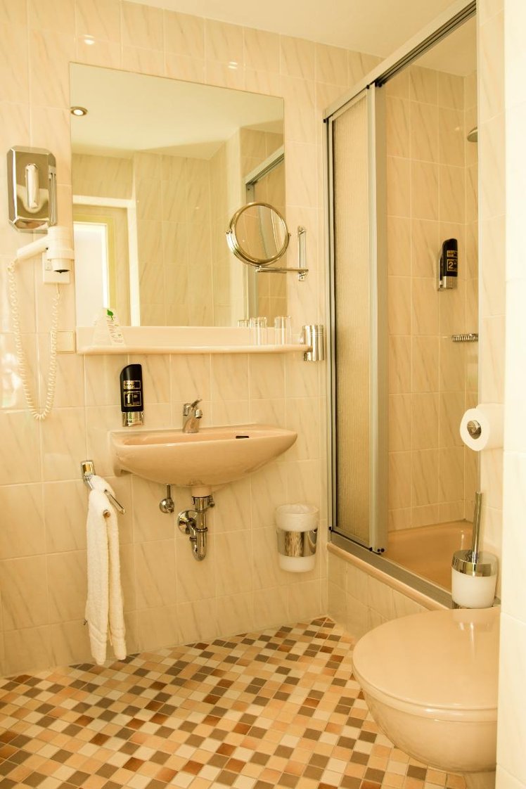 TWIN CLASSIC Room