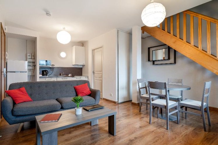 APARTMENT CAPACITY 5 Room