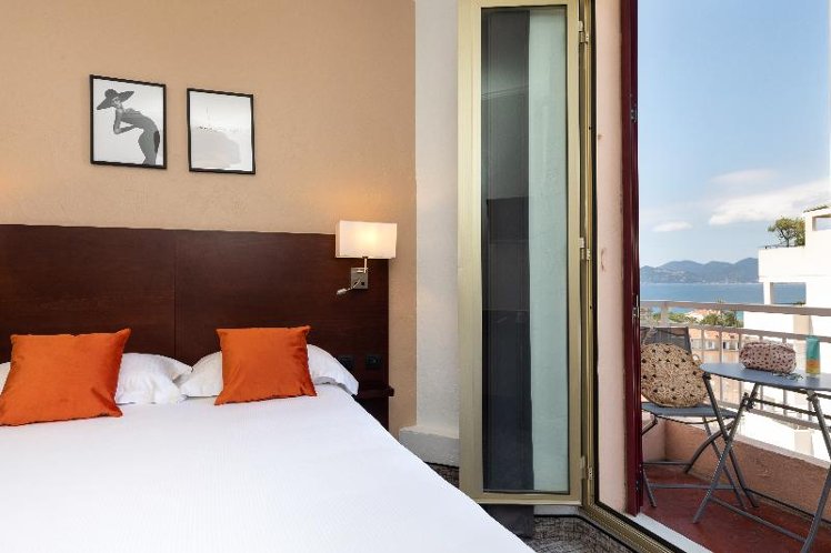 Double or Twin SUPERIOR SEA VIEW Room
