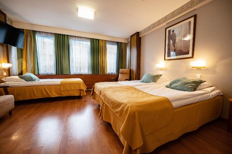 TRIPLE STANDARD Room