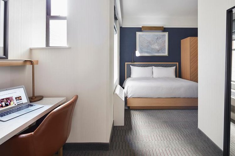 SINGLE STANDARD Room