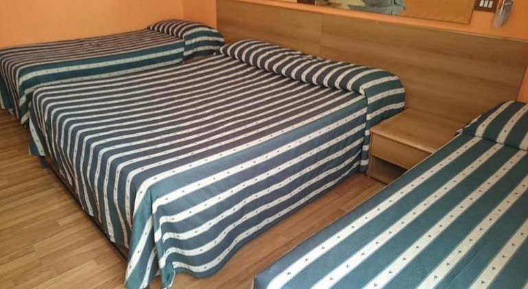 QUADRUPLE STANDARD Room