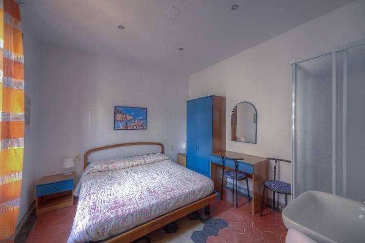DOUBLE BASIC Room