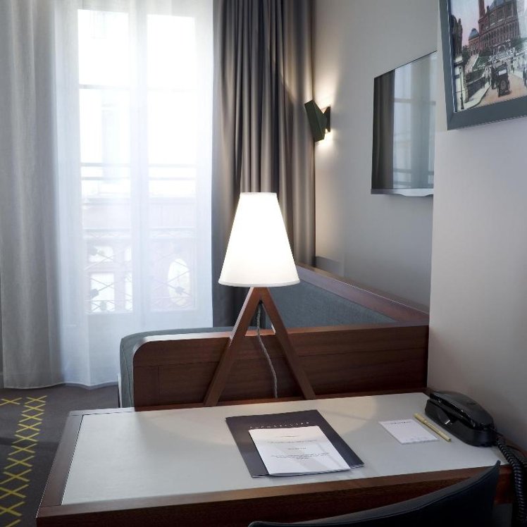 DOUBLE ONE BED Room