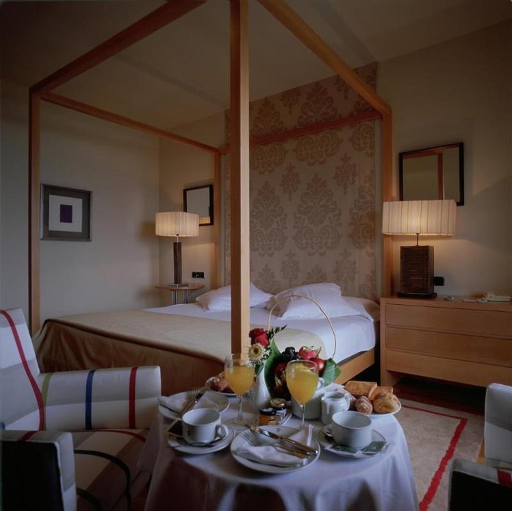 DOUBLE SUPERIOR Room