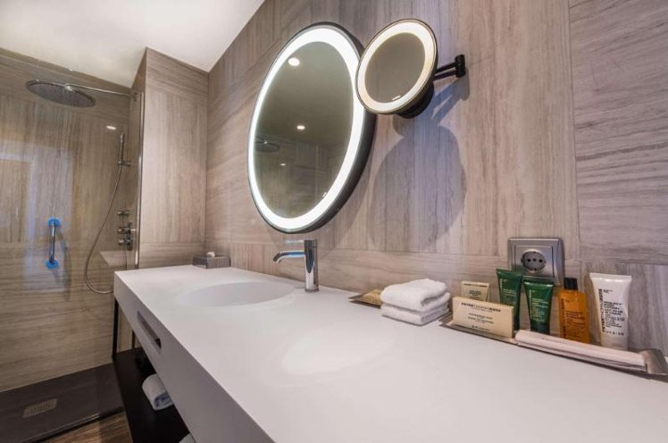 SUITE ONE BEDROOM Room