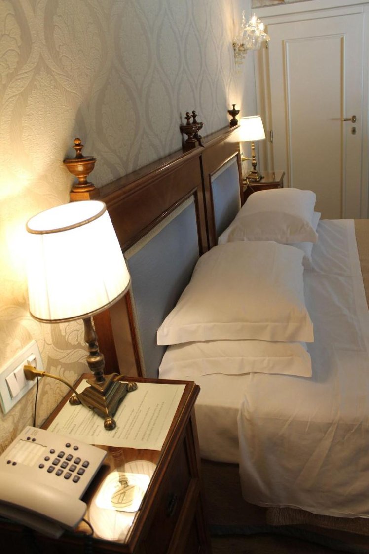 TWIN SUPERIOR Room