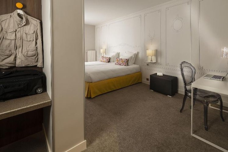TWIN WITH AIR CONDITIONING Room