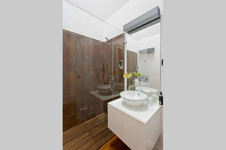 Double or Twin DELUXE Room