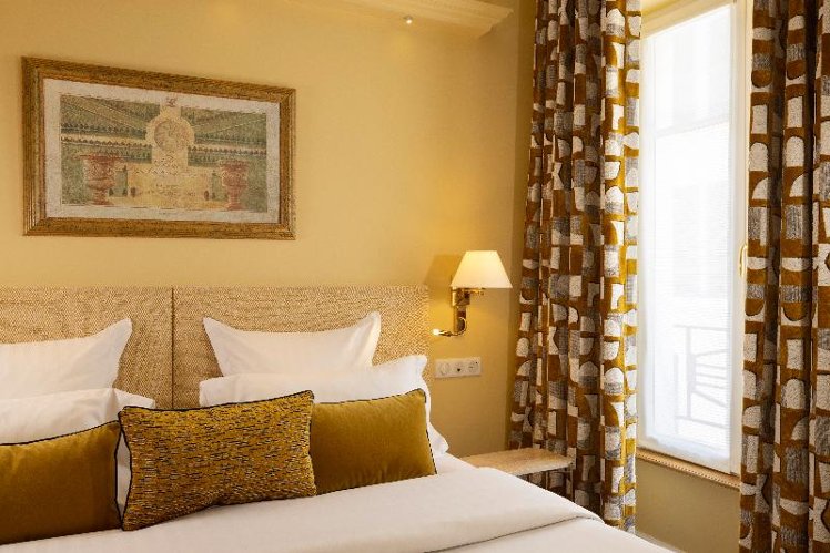 TWIN SUPERIOR Room