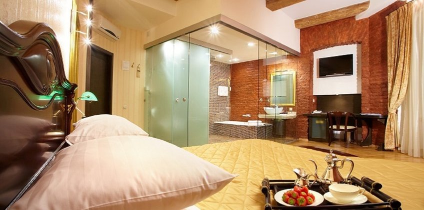 TWIN DELUXE Room