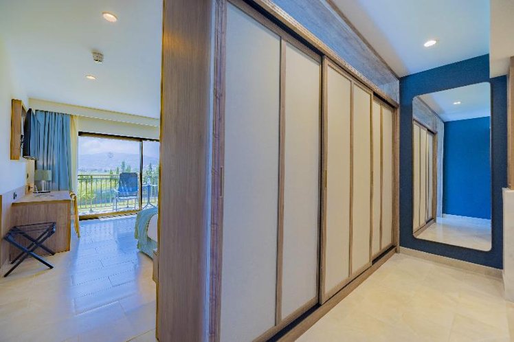 DOUBLE SIDE SEA VIEW Room