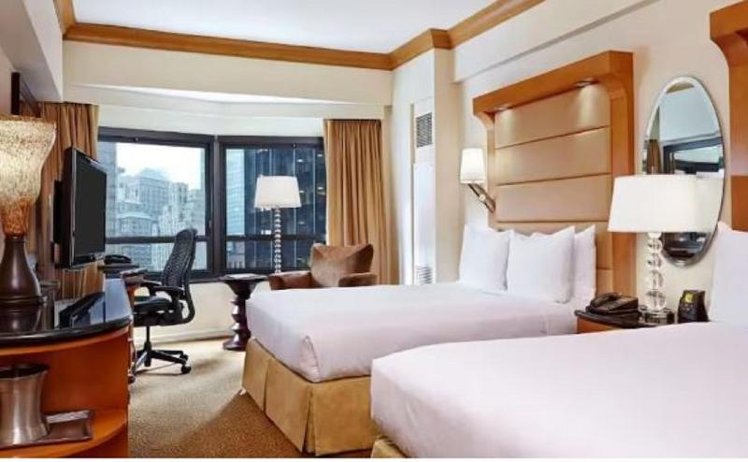 DOUBLE DELUXE KING BED Room