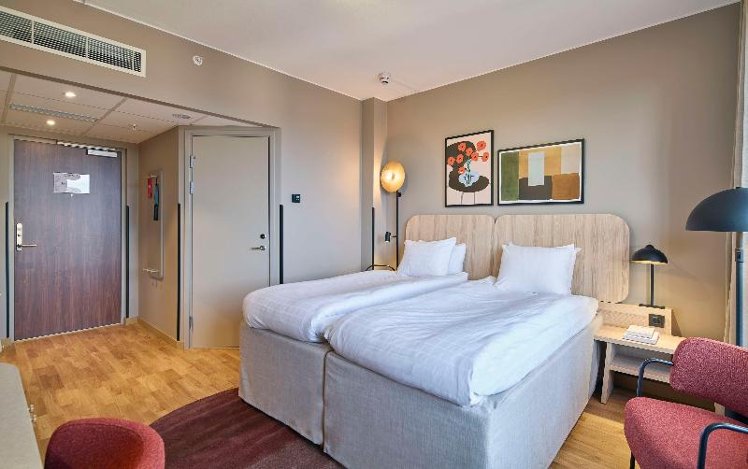 TWIN SUPERIOR Room