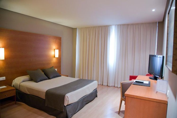 SINGLE STANDARD Room