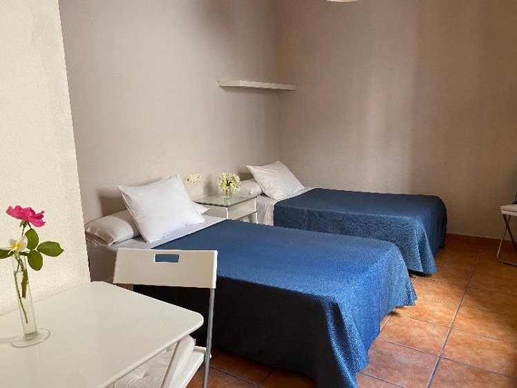 TWIN STANDARD Room