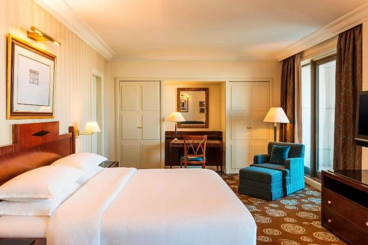 JUNIOR SUITE WITH DOUBLE BED Room