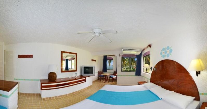 TRIPLE STANDARD Room