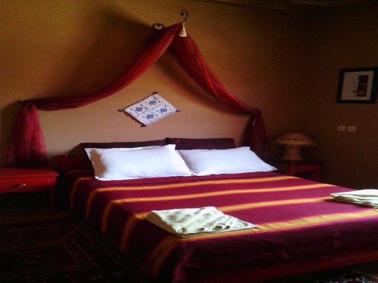 SINGLE STANDARD Room