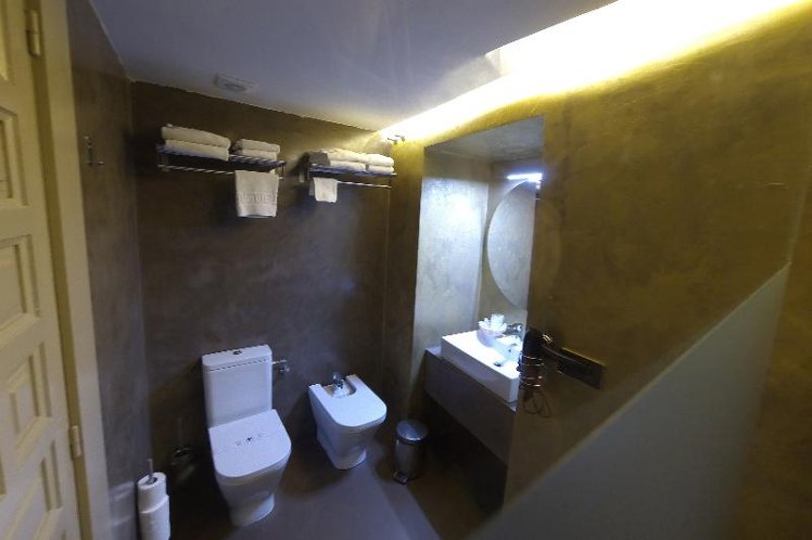 QUADRUPLE STANDARD Room