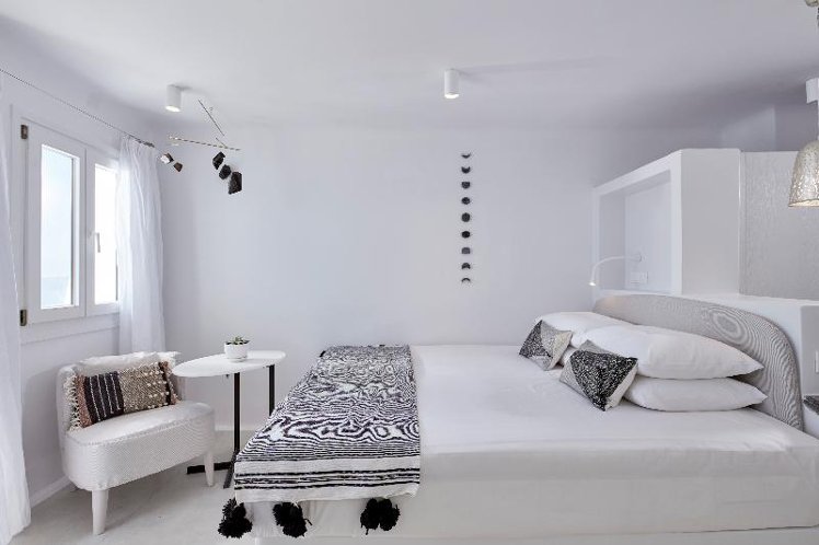 DOUBLE STANDARD Room