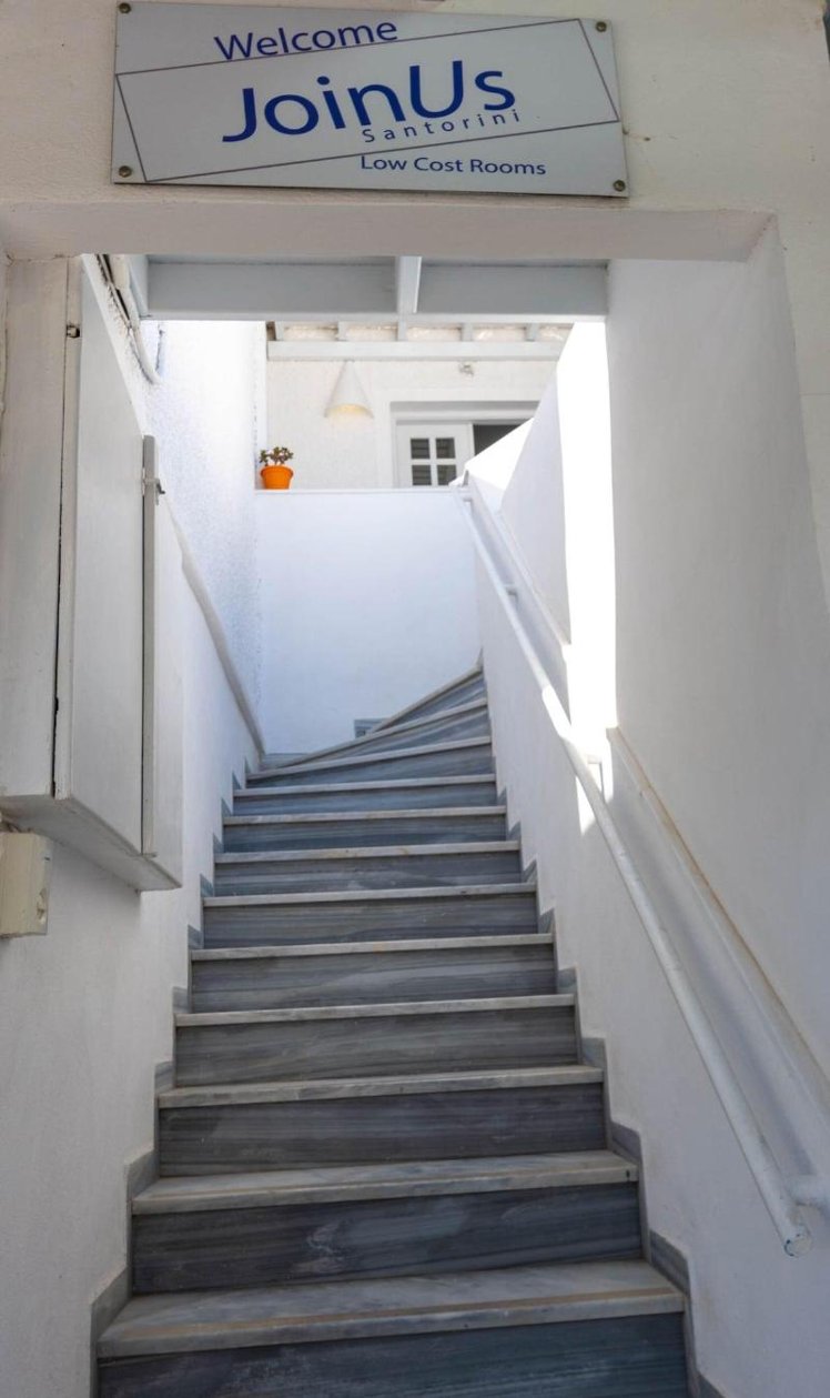 Join Us Low Cost Rooms