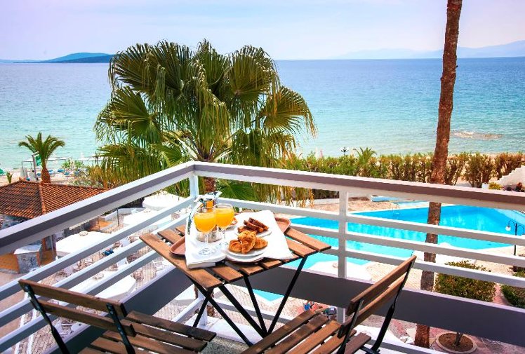 Double or Twin SIDE SEA VIEW Room