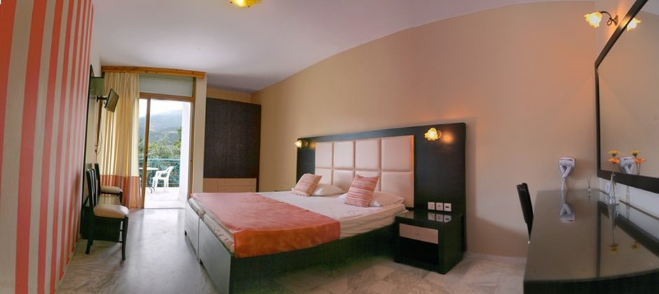 Double or Twin CAPACITY 3 Room