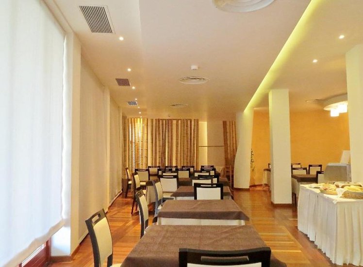 Hotel Carlo Felice