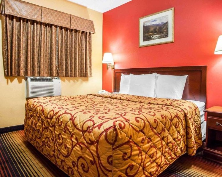 Rodeway Inn Jersey City near Hoboken