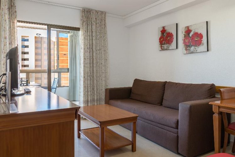 APARTMENT ONE BED Room