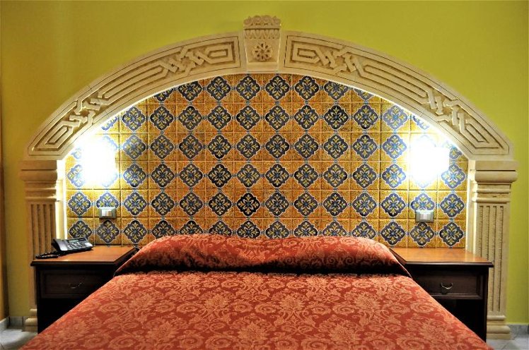 DOUBLE STANDARD Room