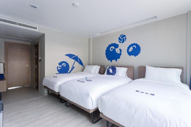 TRIPLE STANDARD Room