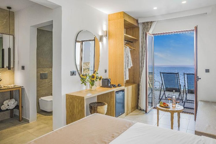 Double or Twin SUPERIOR Room