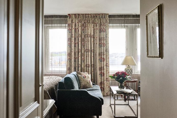 DOUBLE SINGLE USE BAY VIEW Room